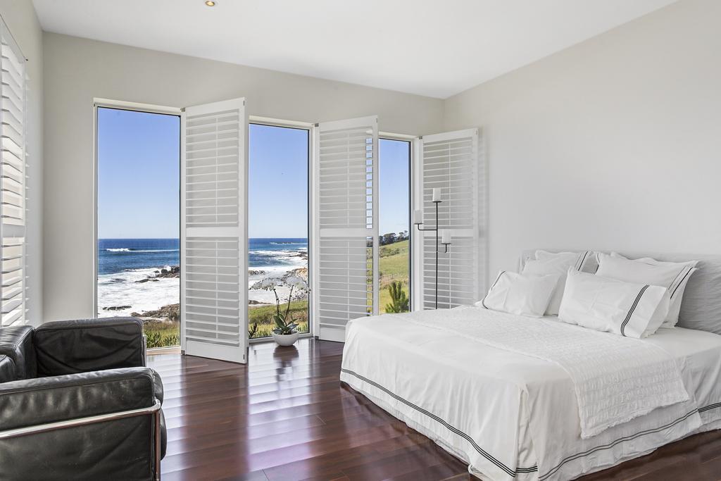 Saltwater - Absolute Oceanfront, Fire Pits, Some Villas With Hot Tubs And Sauna Falmouth Pokój zdjęcie